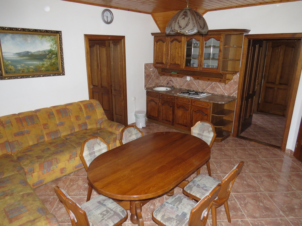 5-ös apartman – Vízparti Apartmanház